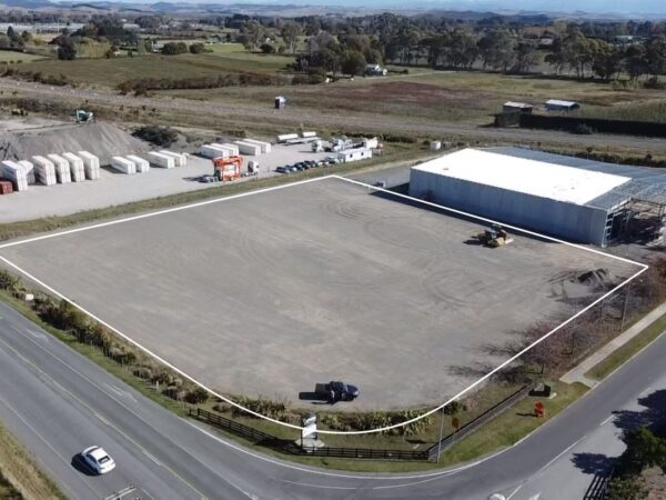 Prime Yard Lease Opportunity in Irongate